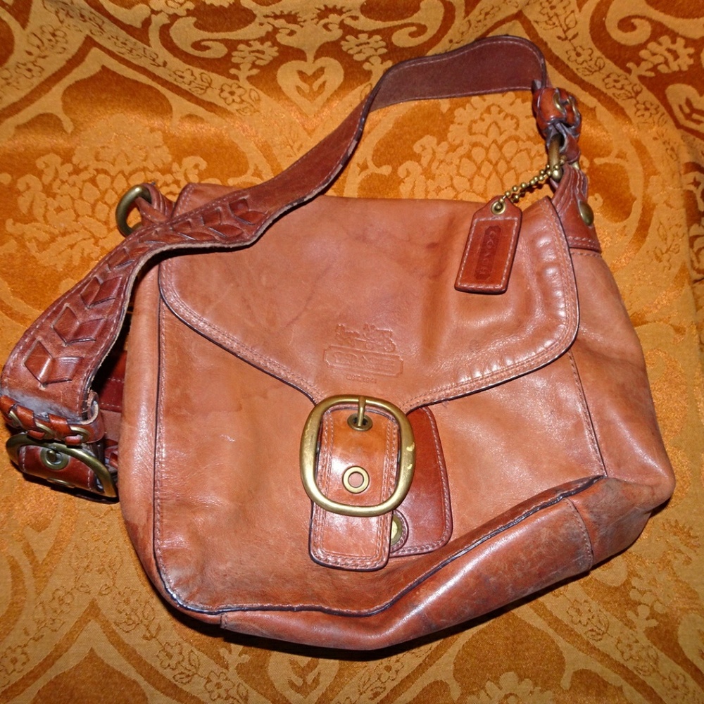 Coach well-loved shoulder bag
